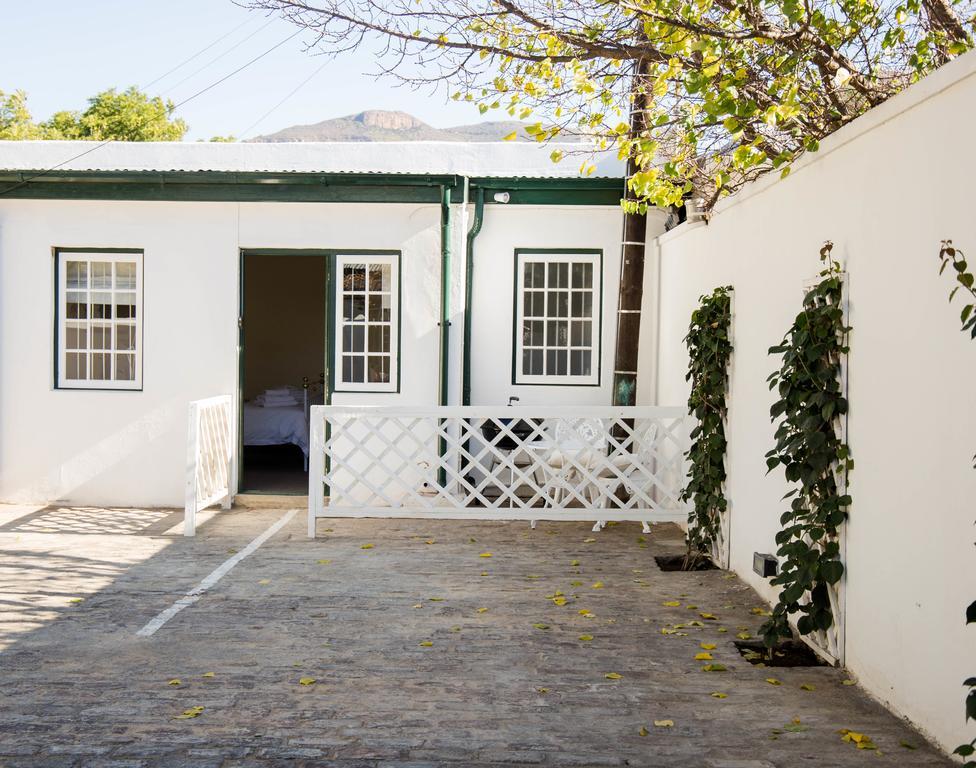 De Kothuize 4 Apartamento Graaff-Reinet Exterior foto